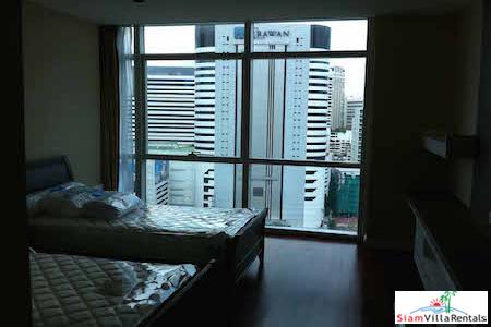 Athenee Residence | Very Large Luxury Three Bedroom Condo for Rent at Rajdamri BTS.-12