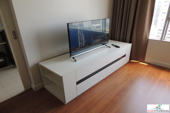 Condo One X | Large One Bedroom Condo for Rent on the Top Floor, Sukhumvit 26-4