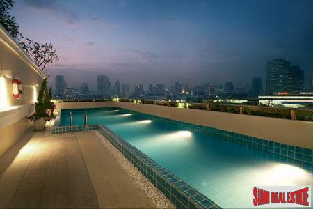 The Address 42 | New Impressive One Bedroom Condo for Sale at Ekkamai, 250m to BTS