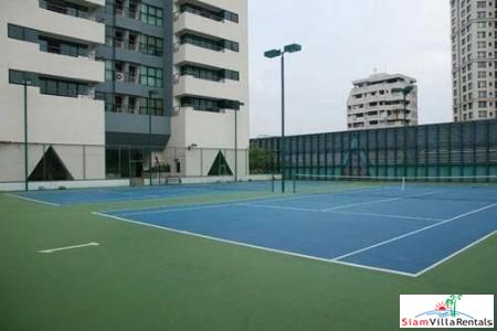 Sathorn Garden | Luxurious and Spacious Three Bedroom in the Heart of the City, Silom-12