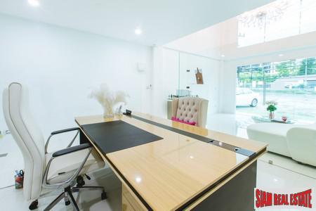 Modern Luxury Townhouse with Storefront in Rawai, Phuket-14