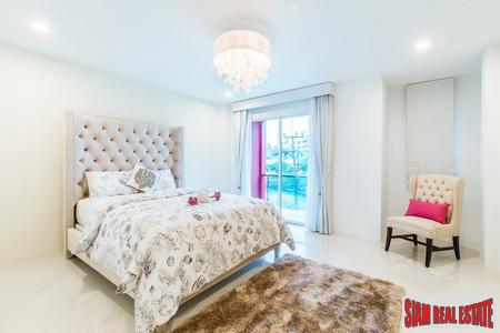 Modern Luxury Townhouse with Storefront in Rawai, Phuket-1