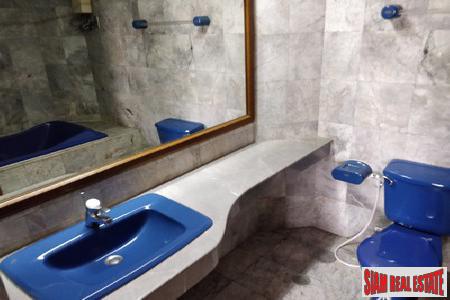 Le Premier 1 | Large Penthouse Condo at Sukhumvit 23, Bangkok