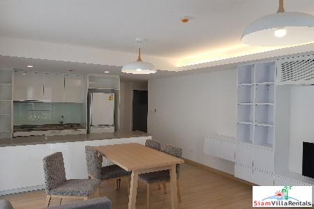 Azure Sukhumvit 39 | Bright and Airy Two Bedroom Condo for Rent on Sukhumvit 39-7