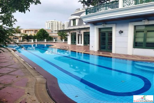 Prestigious Renovated Five Bedroom House in the Heart of Sukhumvit 61 and Close to BTS Ekkamai-8