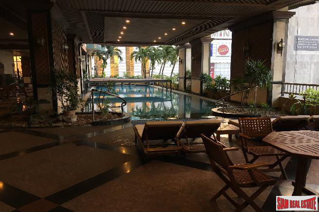 The Radisson Suites