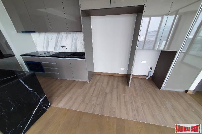 Brand New High-Rise 5* Branded Residence Condo at Queen Sirikit Park MRT - 3 Bed Penthouse Units-23