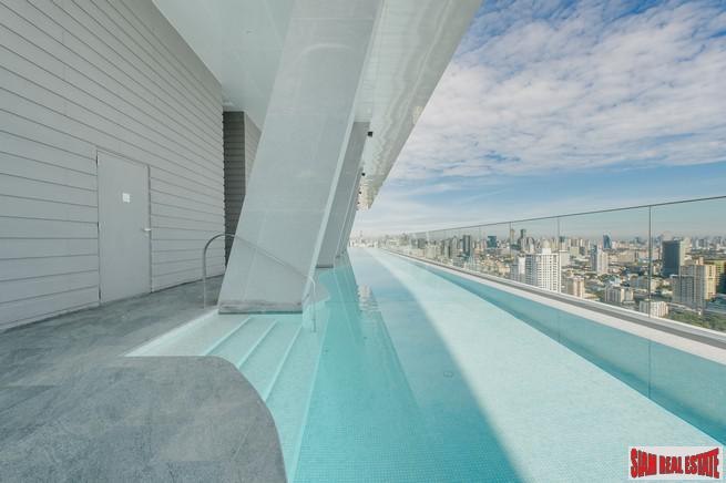 Newly Completed High-Rise Condo with Excellent Facilities at the Popular area of Ekkamai by Top Developer - 1 Bed Units