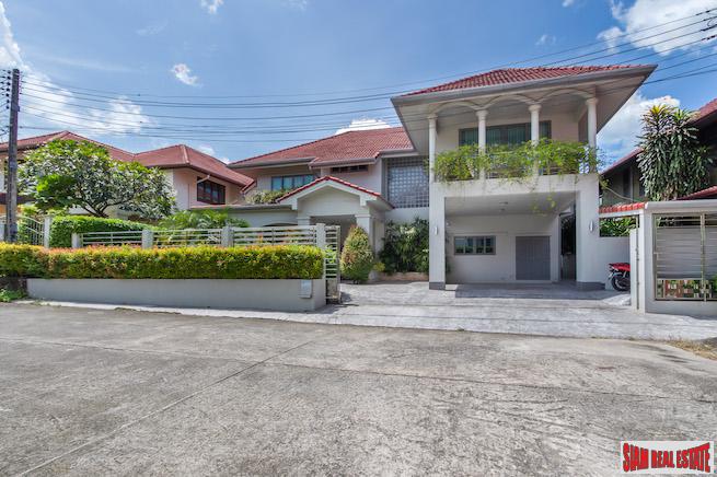 Luxury Two Storey Three Bedroom House for Sale in Excellent Phuket Town Location