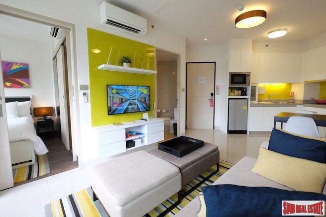 Cassia Residence | Relaxing Lagoon and Pool Views from this One Bedroom Laguna Condo-2