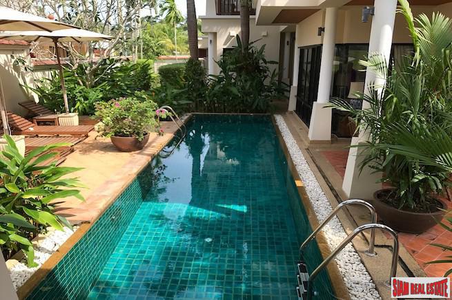 Laguna Townhomes | Spectacular Golf Course Views from this Three Bedroom Townhome for Sale-1