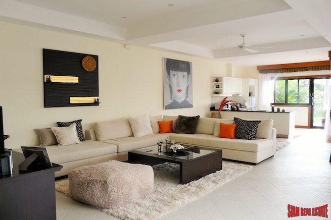 Laguna Village Townhomes | Three Bedroom Lagoon View Townhouse with Private Pool-6