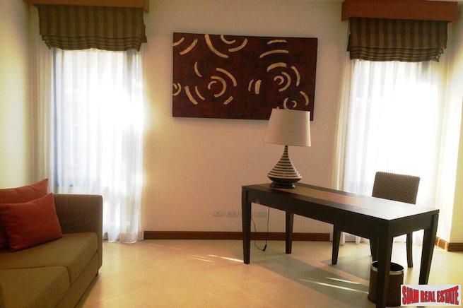 Laguna Village Townhomes | Garden and Lagoon Views from this Lovely Three Bedroom Townhome-5
