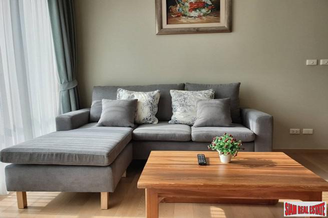 Noble Reveal | Warm and Homey One Bedroom with Clear City Views for Sale in Ekkamai-3