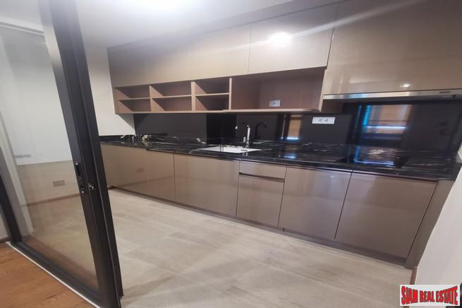 Nearing Completion is this Luxury High-Rise Condo Close to Thong Lor BTS by Leading Thai Developers - 2 Bed Units - 7% Discount!-25
