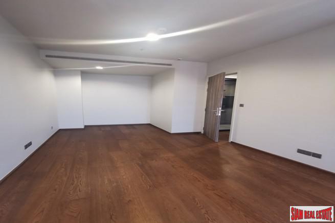 Nearing Completion is this Luxury High-Rise Condo Close to Thong Lor BTS by Leading Thai Developers - 2 Bed Units - 7% Discount!-26