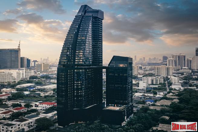 Nearing Completion is this Luxury High-Rise Condo Close to Thong Lor BTS by Leading Thai Developers - 2 Bed Units - 7% Discount!-7