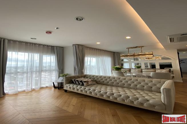 The Key Sathorn-Charoenraj | Large 2 Bed Combined Unit with 3 Balconies and City View at Sathorn