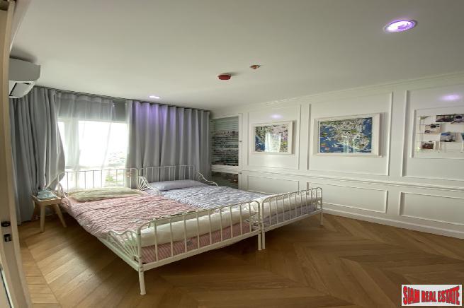 The Key Sathorn-Charoenraj | Large 2 Bed Combined Unit with 3 Balconies and City View at Sathorn