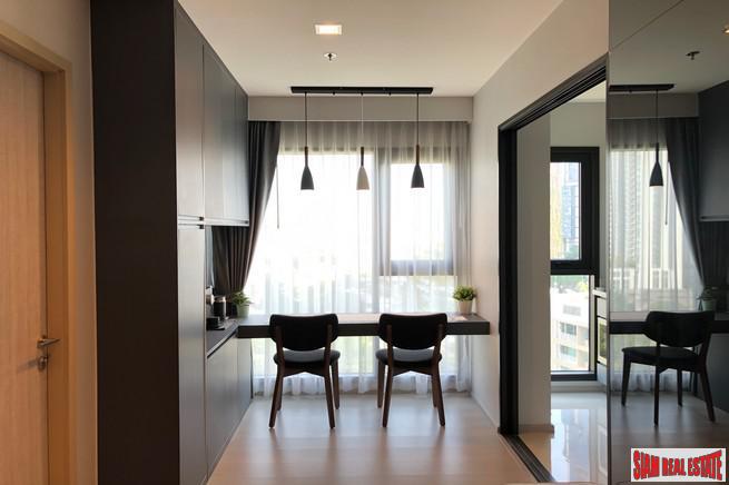 Rhythm Sukhumvit 36-38 | 1 Bed Fully Furnished on the 11th Floor with City Views at Thong Lor