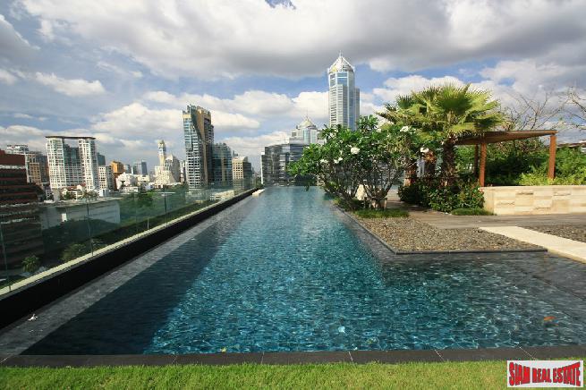 Prive by Sansiri | Luxury 3 Bed Corner Unit Condo on the 11th Floor at Wireless Road, Lumphini Park