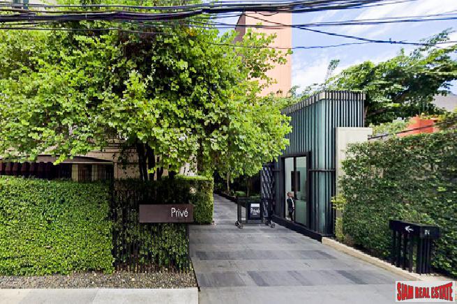 Prive by Sansiri | Luxury 3 Bed Corner Unit Condo on the 11th Floor at Wireless Road, Lumphini Park