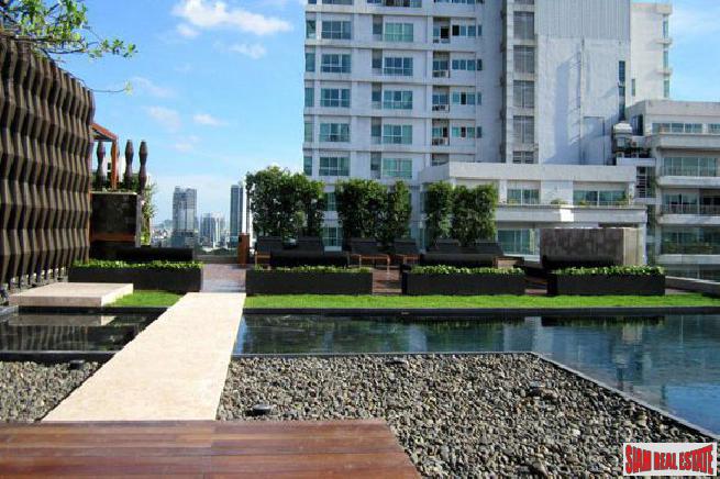 Prive by Sansiri | Luxury 3 Bed Corner Unit Condo on the 11th Floor at Wireless Road, Lumphini Park
