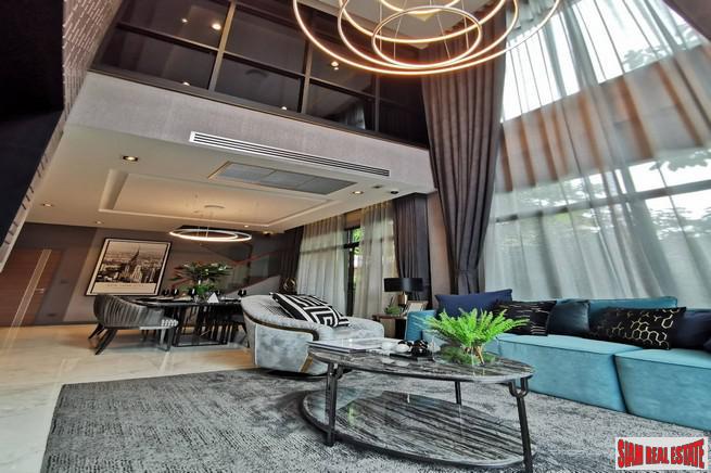 Luxury 4 Bed Show House for Sale in Exclusive Estate with Clubhouse at Bangchak Sukhumvit, close to BTS Phunnawithee
