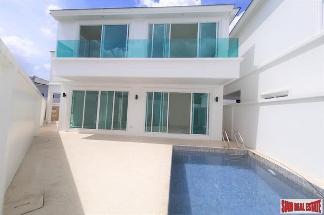 New Three Bedroom, Two Storey Home for Sale in Excellent Koh Kaew Location