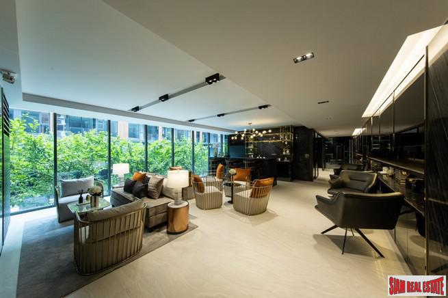Newly Completed High Quality Low-Rise Condo with Excellent Facilities close to BTS Ekkamai - 2 Bed Units