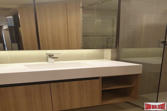 Na Va Ra Residence | New Modern One Bedroom Condo for Rent only 500 m. to BTS Chitlom