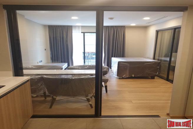 Na Va Ra Residence | New Modern One Bedroom Condo for Rent only 500 m. to BTS Chitlom-1