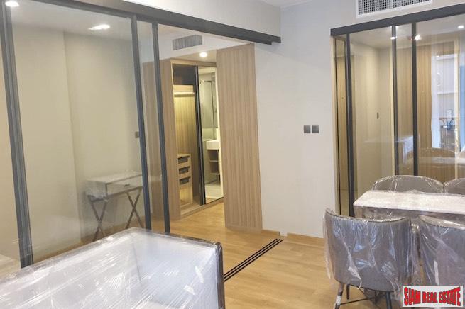Na Va Ra Residence | New Modern One Bedroom Condo for Rent only 500 m. to BTS Chitlom