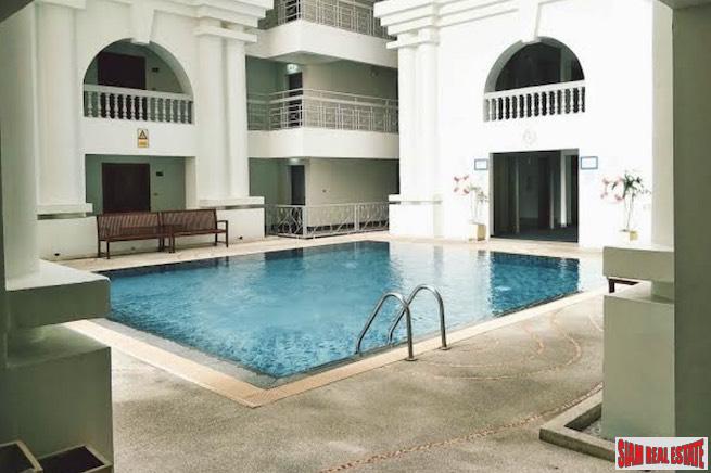 Royal Castle Sukhumvit 39 | Renovated Three Bedroom Condo for Sale in the Heart of Sukhumvit 39