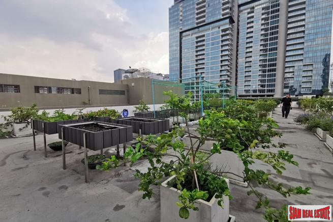 Luxury Low-Rise Freehold Residence Ready to Move in at the Exclusive Area of Ratchadamri, Lumpini - 1 Bed Units
