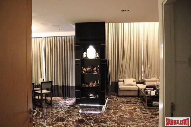 Wind Sukhumvit 23 | Exceptional Three Bedroom Duplex with Private Jacuzzi Terrace for Sale in Asoke