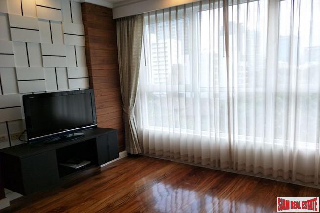 Avenue 61 Condominium | Spacious Contemporary Two Bedroom Low Rise Condo for Sale in a Quiet Area of Thonglor