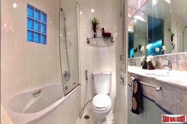 Silom Terrace | Extra Spacious Two Bedroom Condo Suitable for a Family for Rent in Silom-7