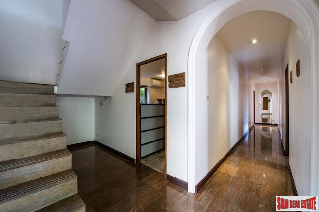 Impressive Five Bedroom Kata Seaview Pool Villa for Sale-11