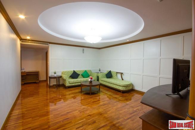 Sachayan Mansion | Huge Three Bedroom Apartment for Rent in Thong Lo - Perfect for a Family + Pet Friendly-23