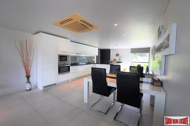 Absolute Twin Sands Tri Trang Beach | One Bedroom Sea View in Luxury Patong Condo-3
