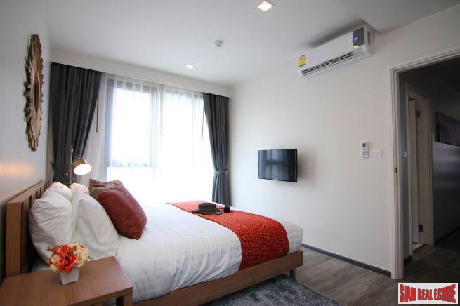 The Deck | Two Bedroom Deluxe Freehold Condominium Excellent Patong Location-8