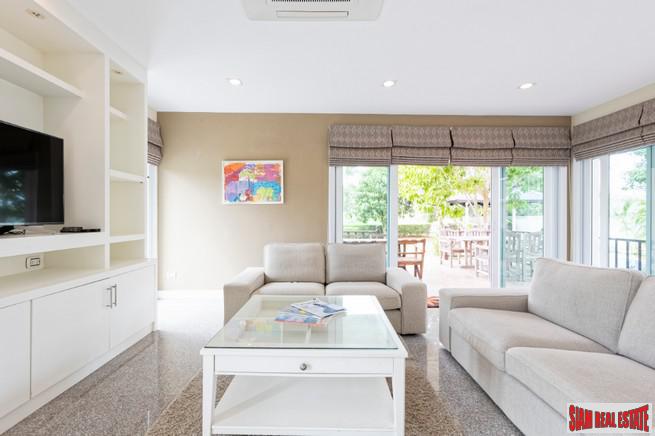 Laguna Homes | Spacious Four Bedroom Family Pool Villa on the Lake