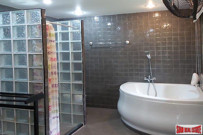 Two Villas with Private Pools and Quiet Garden Settings for Sale in Chalong-9