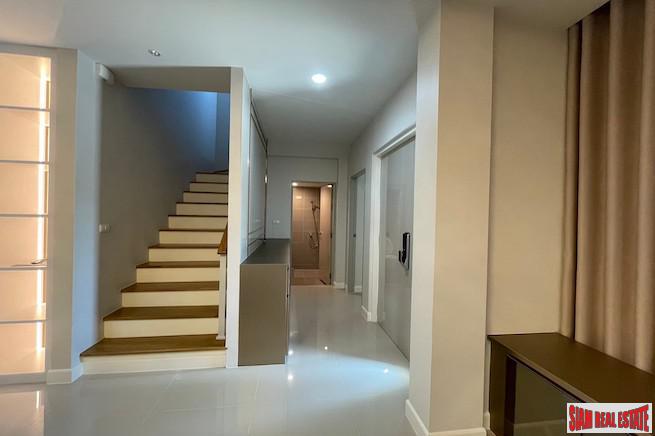 The Edition rama 9 Pattanakarn | Large Three Bedroom House with Private Plunge Pool + Extras for Rent-24
