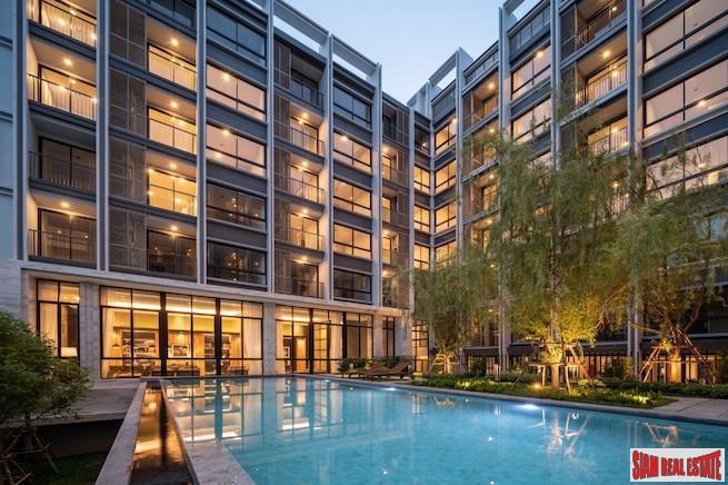 Mode Sukhumvit 61 | Big One Bedroom for Rent in a Low Rise Building Near BTS Ekkamai