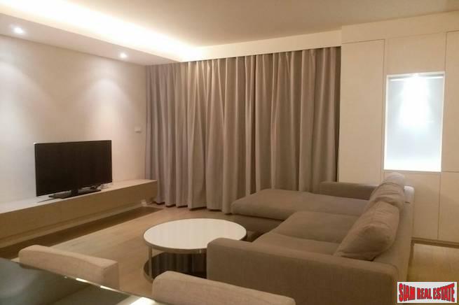 Mode Sukhumvit 61 | Big One Bedroom for Rent in a Low Rise Building Near BTS Ekkamai-8