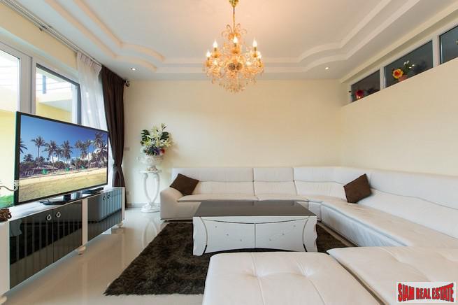 Platinum Residence | Bright & Spacious Five Bedroom Pool Villa for Sale in a Gated Rawai Complex-7