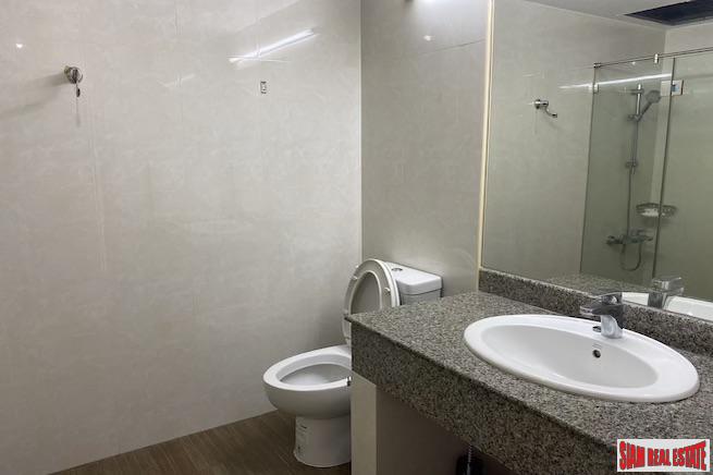 Baan Sukhumvit 36 | Large Two Bedroom Condo for Rent in Thong Lo with Unblocked City Views