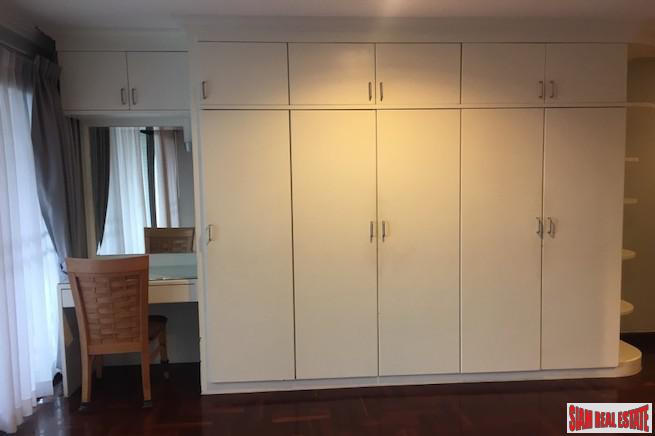 Richmond Palace Condominium | Bright & Peaceful Three Bedroom Corner Unit for Rent in Phrom Phong-12